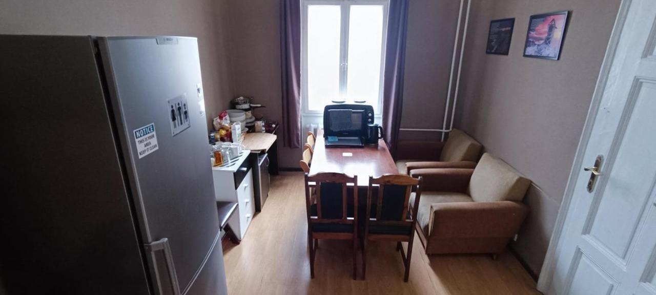 Best Private Rooms In The Center 소피아 외부 사진